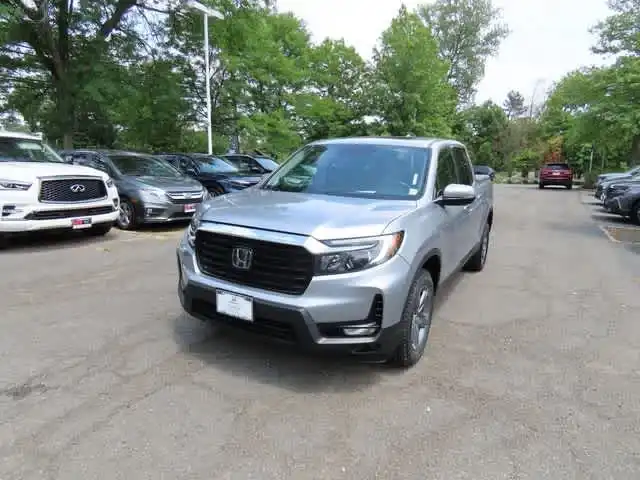 2021 Honda Ridgeline RTL-E AWD's photo