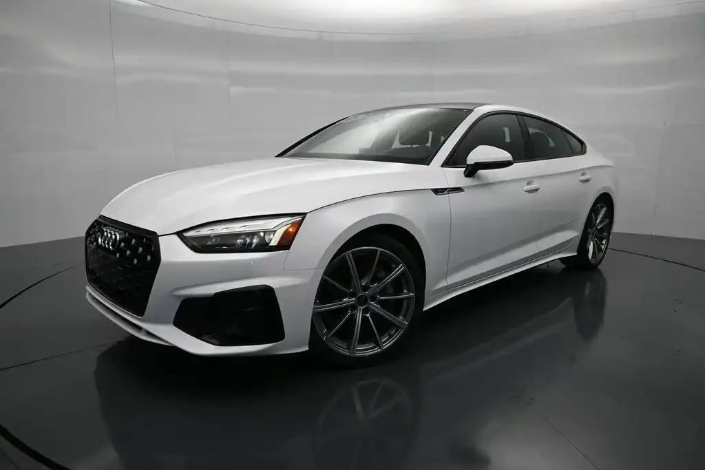 2025 Audi A5 Sportback 45 Premium quattro S tronic's photo