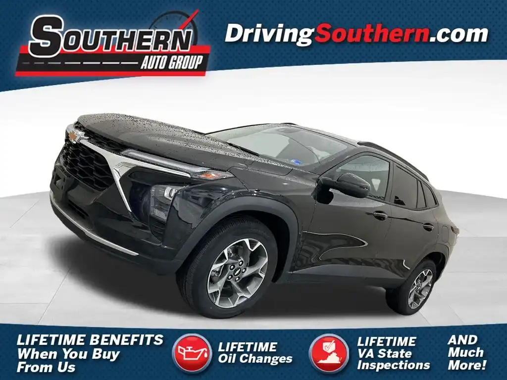 2024 Chevrolet Trax LT's photo