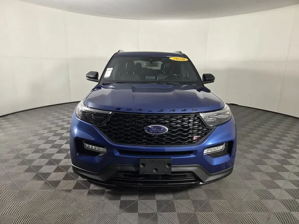 2020 Ford Explorer ST 4WD photo 4