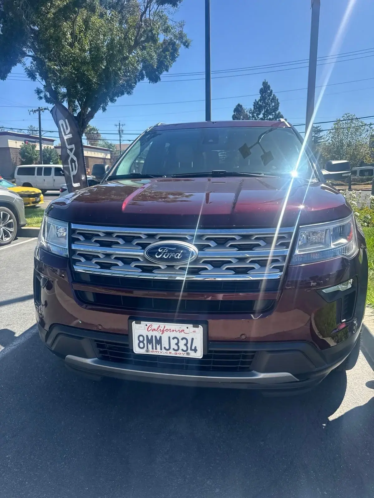 2019 Ford Explorer XLT 4WD photo 3