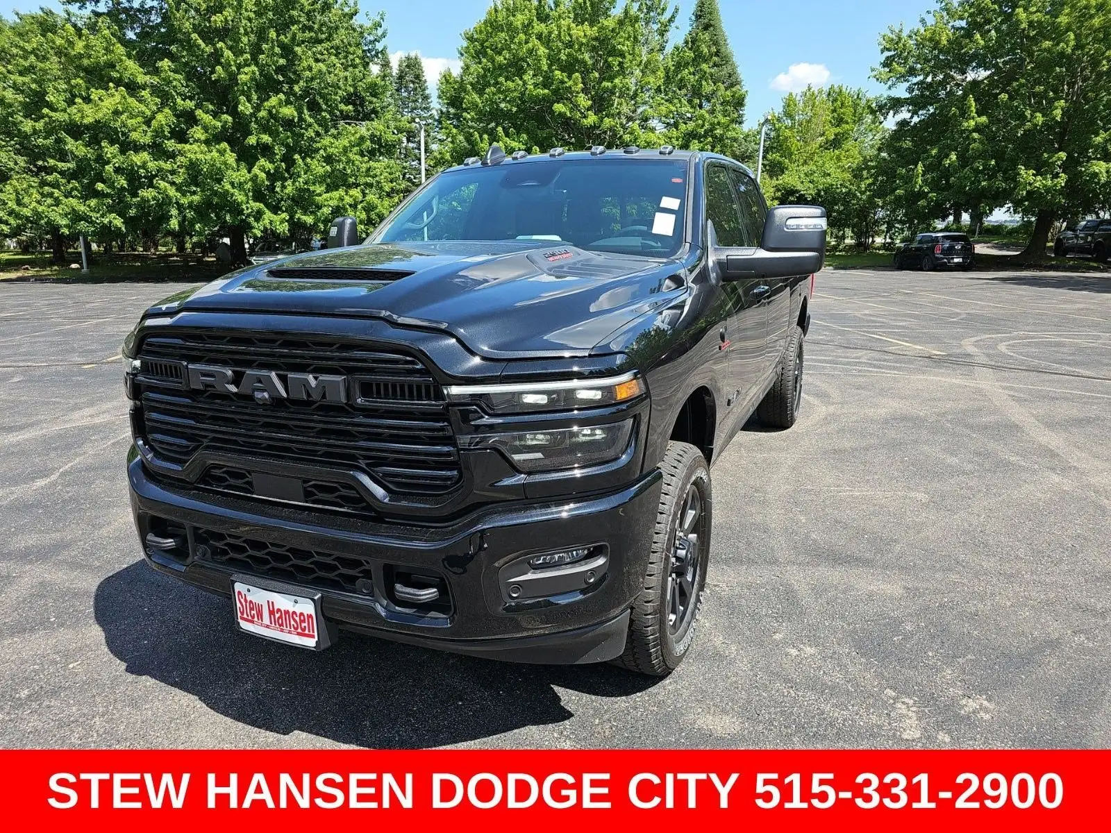 2026 RAM 2500 Laramie 4WD Crew Cab SWB photo 1