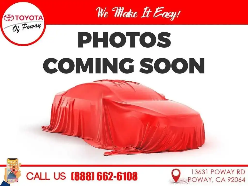 2023 Ford Mustang-Mach-e Select's photo