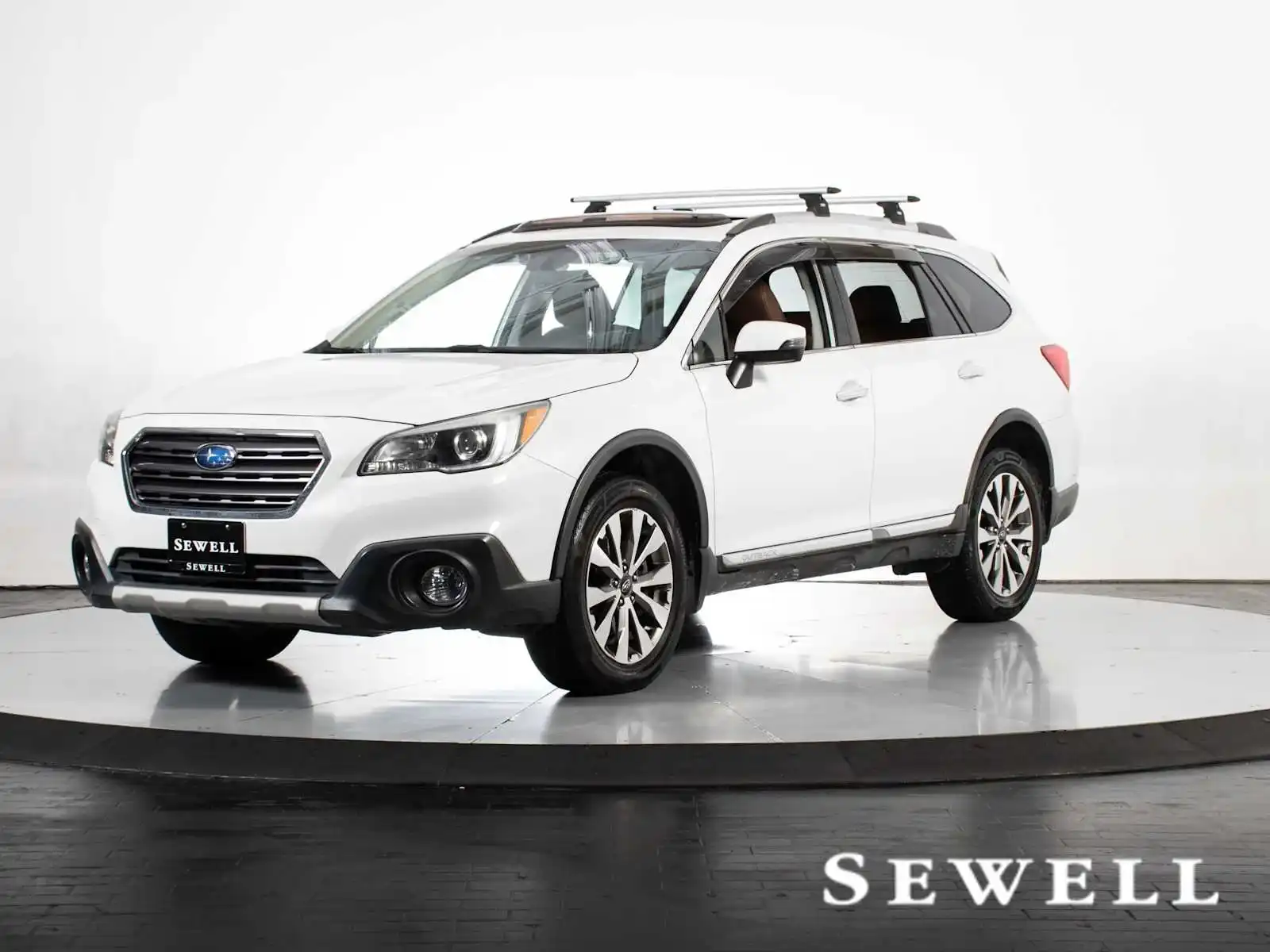 2017 Subaru Outback 3.6R Touring's photo