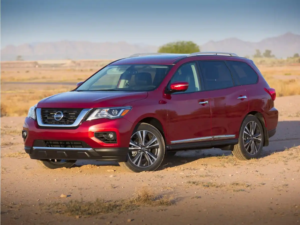 2017 Nissan Pathfinder S 4WD's photo
