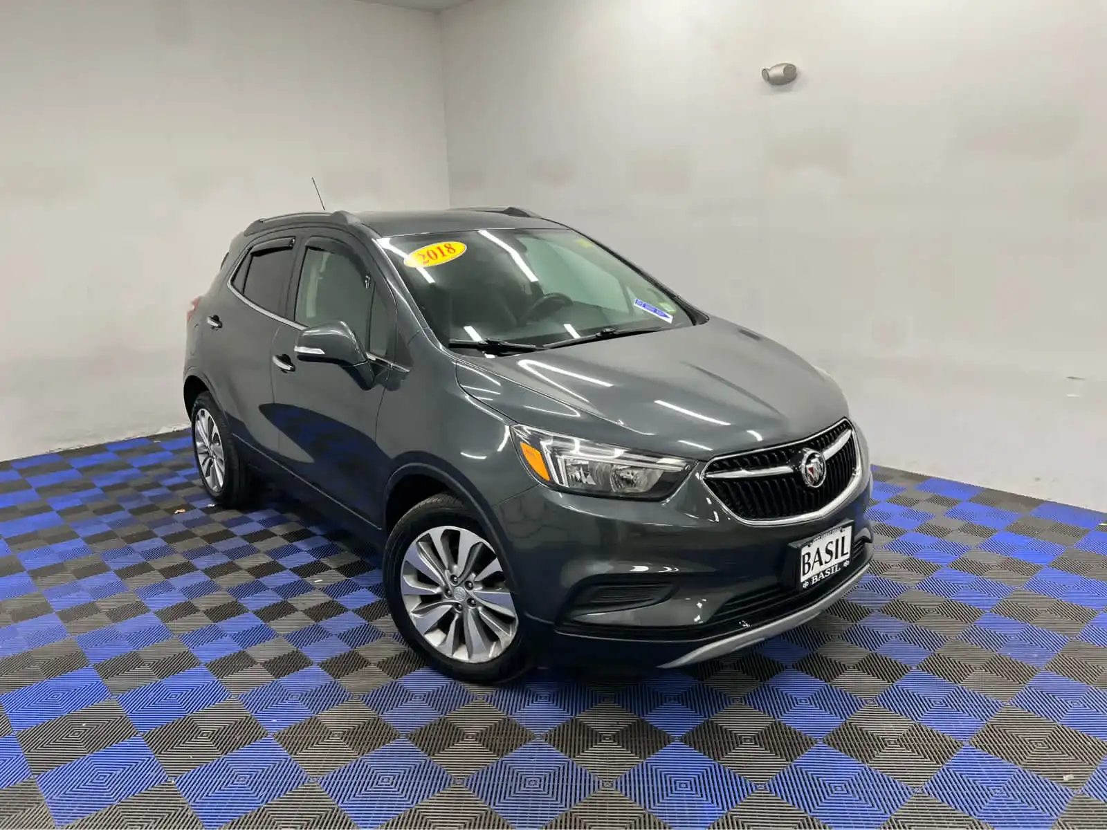 2018 Buick Encore Preferred's photo