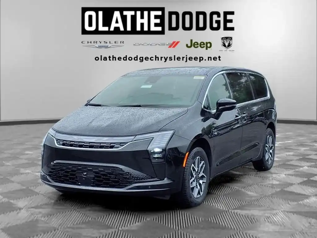 2027 Chrysler Pacifica Limited AWD's photo
