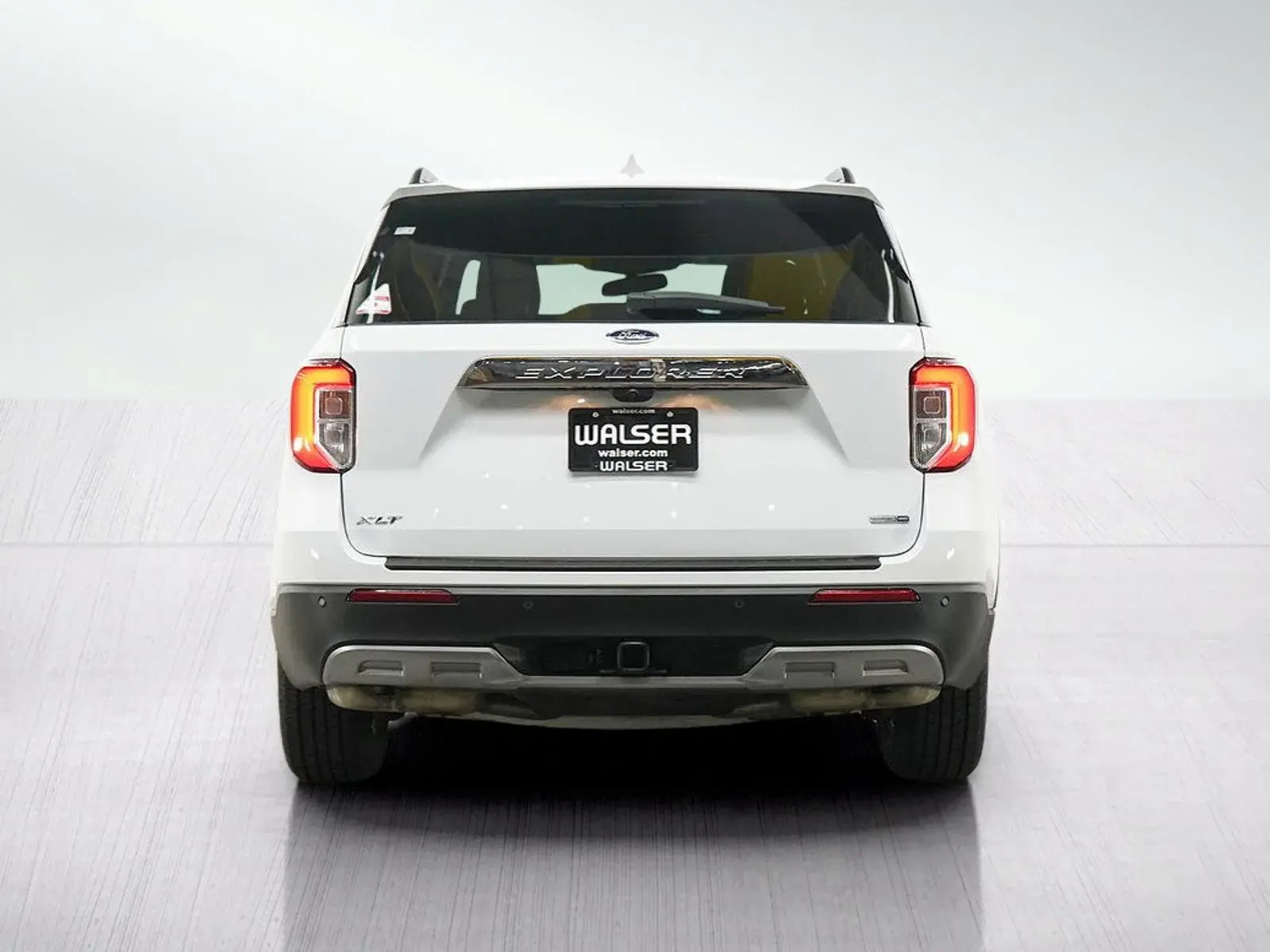 2020 Ford Explorer XLT 4WD photo 4