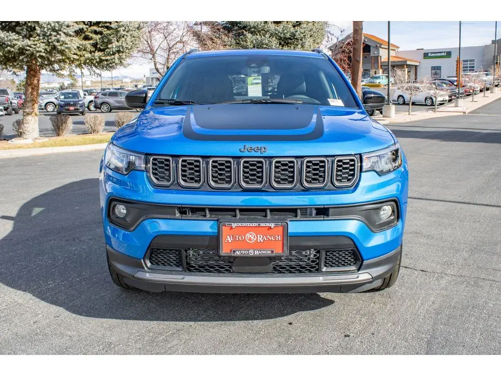 2026 Jeep Compass Altitude 4X4 photo 3