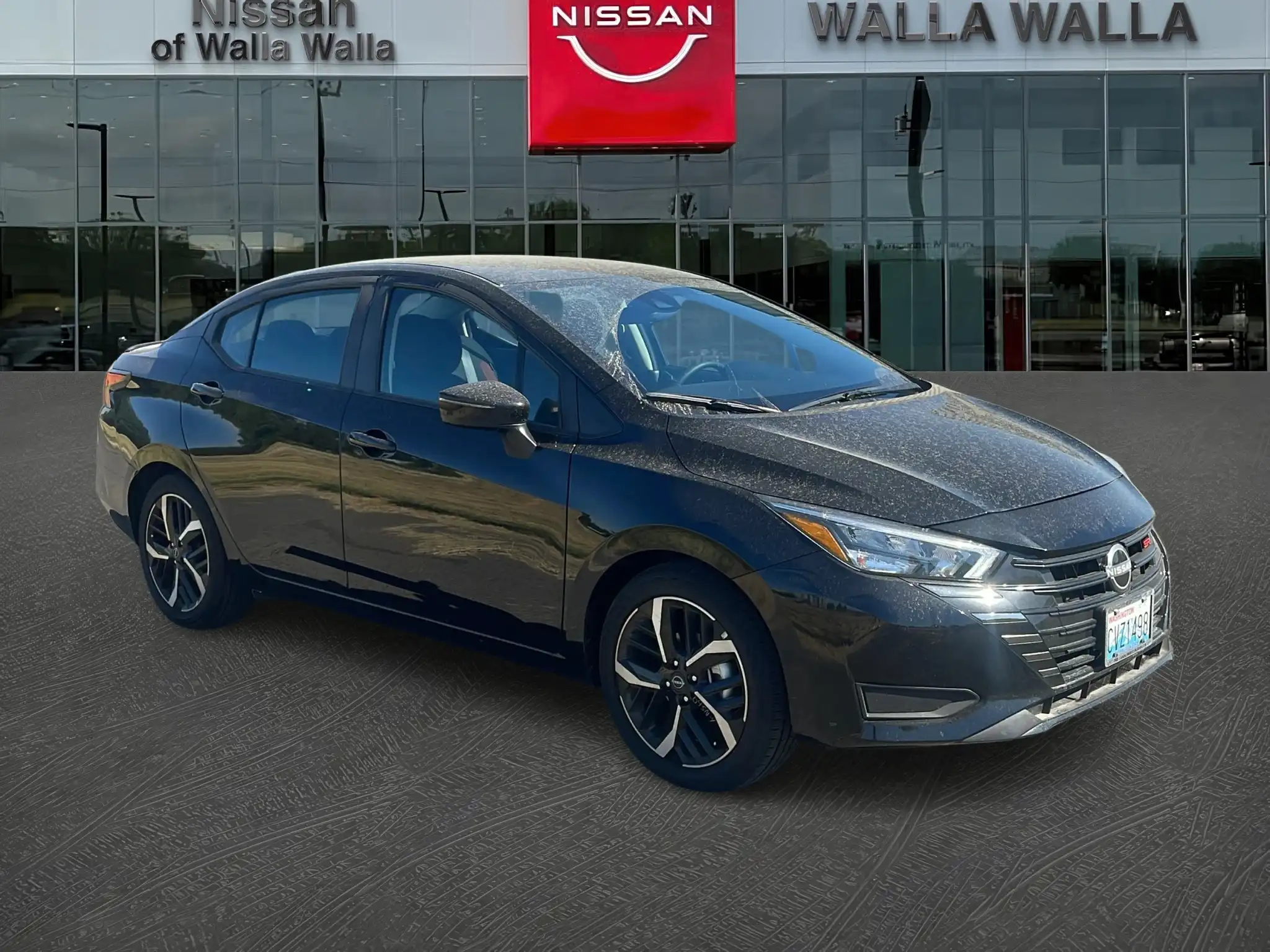 2025 Nissan Versa 1.6 SR CVT's photo
