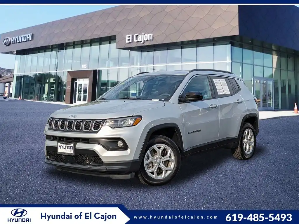 2024 Jeep Compass Latitude 4X4's photo