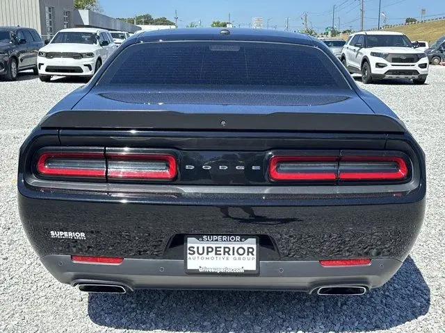 2023 Dodge Challenger R/T photo 4