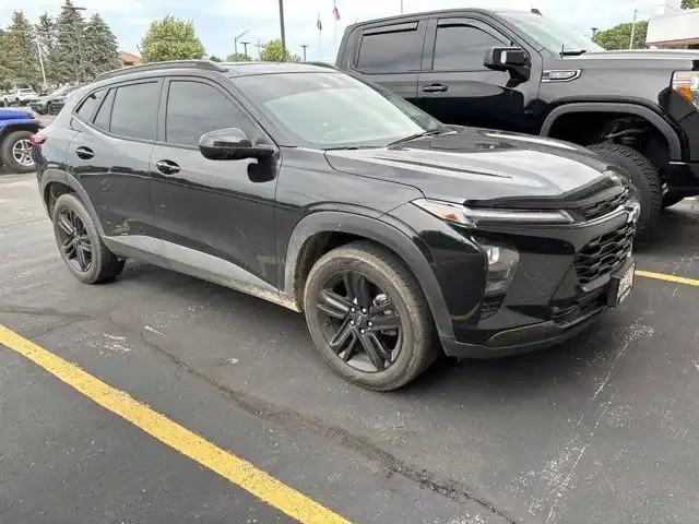 2025 Chevrolet Trax Activ's photo