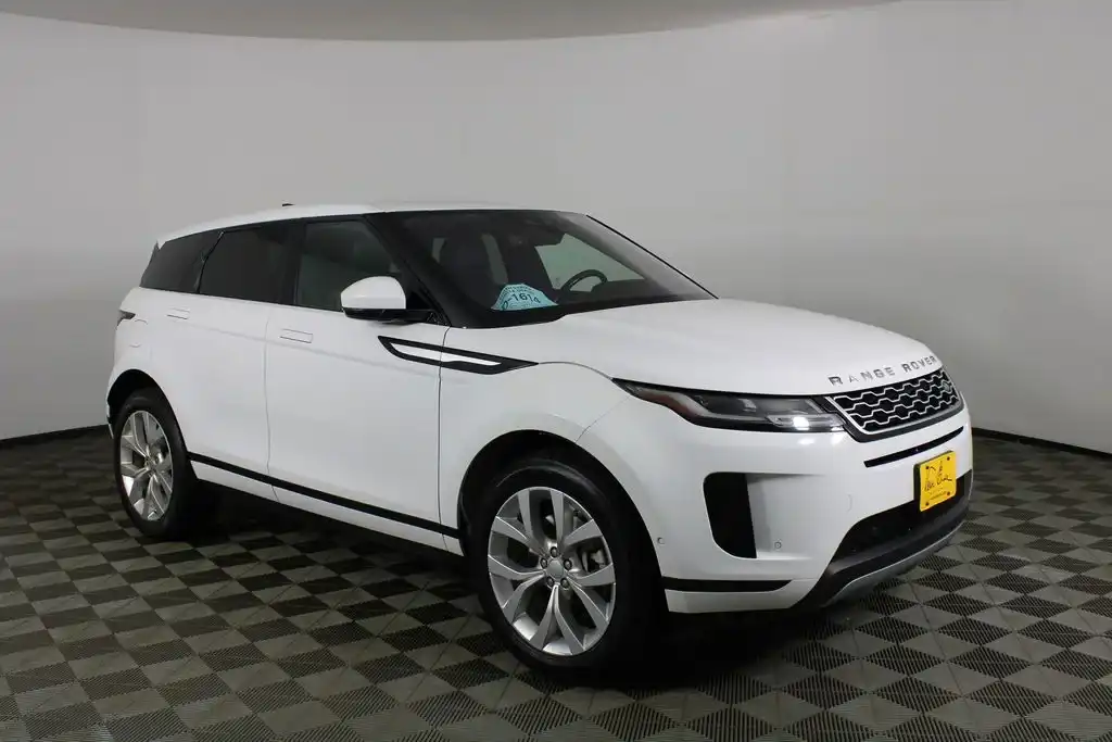 2020 Land Rover Range Rover Evoque SE's photo