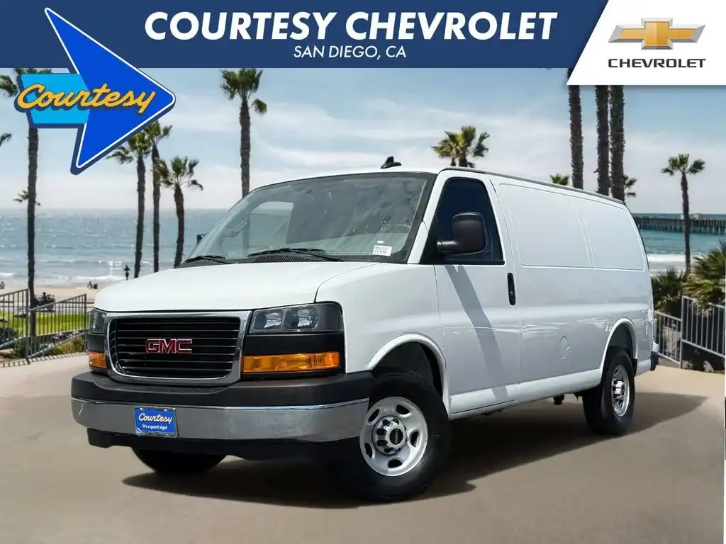 2025 GMC Savana 2500's photo