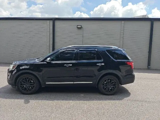 2016 Ford Explorer Platinum 4WD photo 5