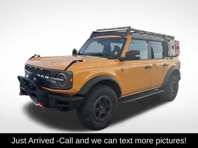 2022 Ford Bronco Badlands 4WD's photo