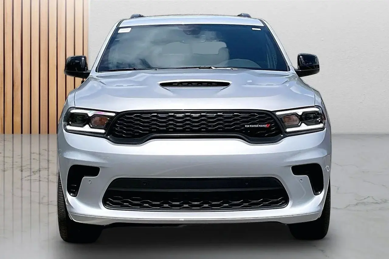 2026 Dodge Durango GT HEMI V8 AWD photo 3