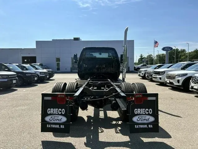 2024 Ford F-650 undefined photo 4