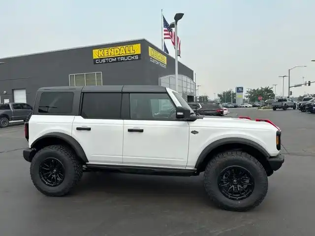 2024 Ford Bronco Wildtrak Advanced 4WD 4-door's photo