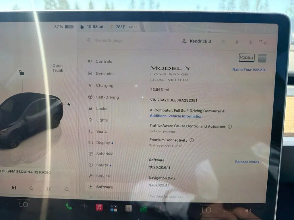 2024 Tesla Model Y Long Range Dual Motor AWD photo 5