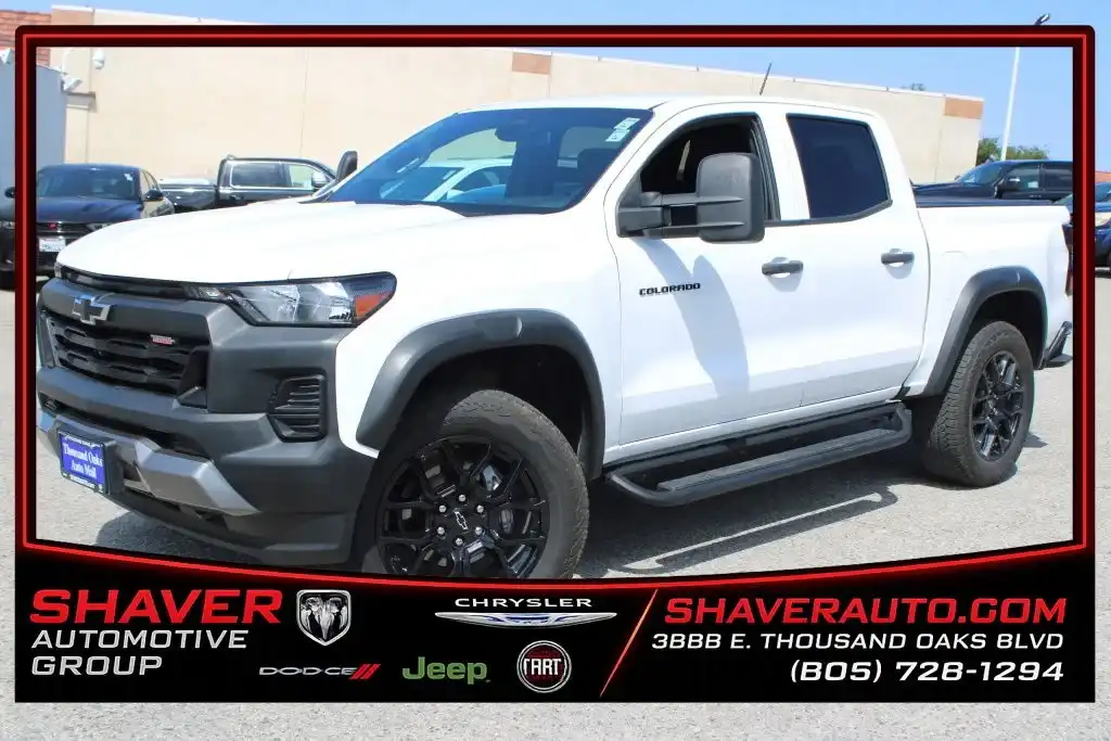 2024 Chevrolet Colorado 4WD Crew Cab Short Box Trail Boss's photo