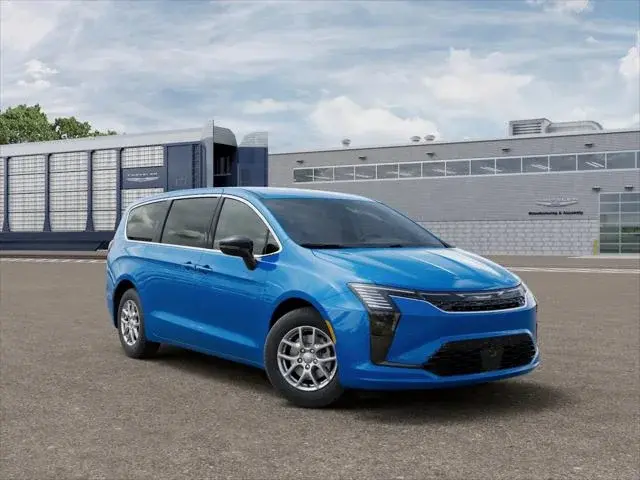 2027 Chrysler Pacifica Select photo 3