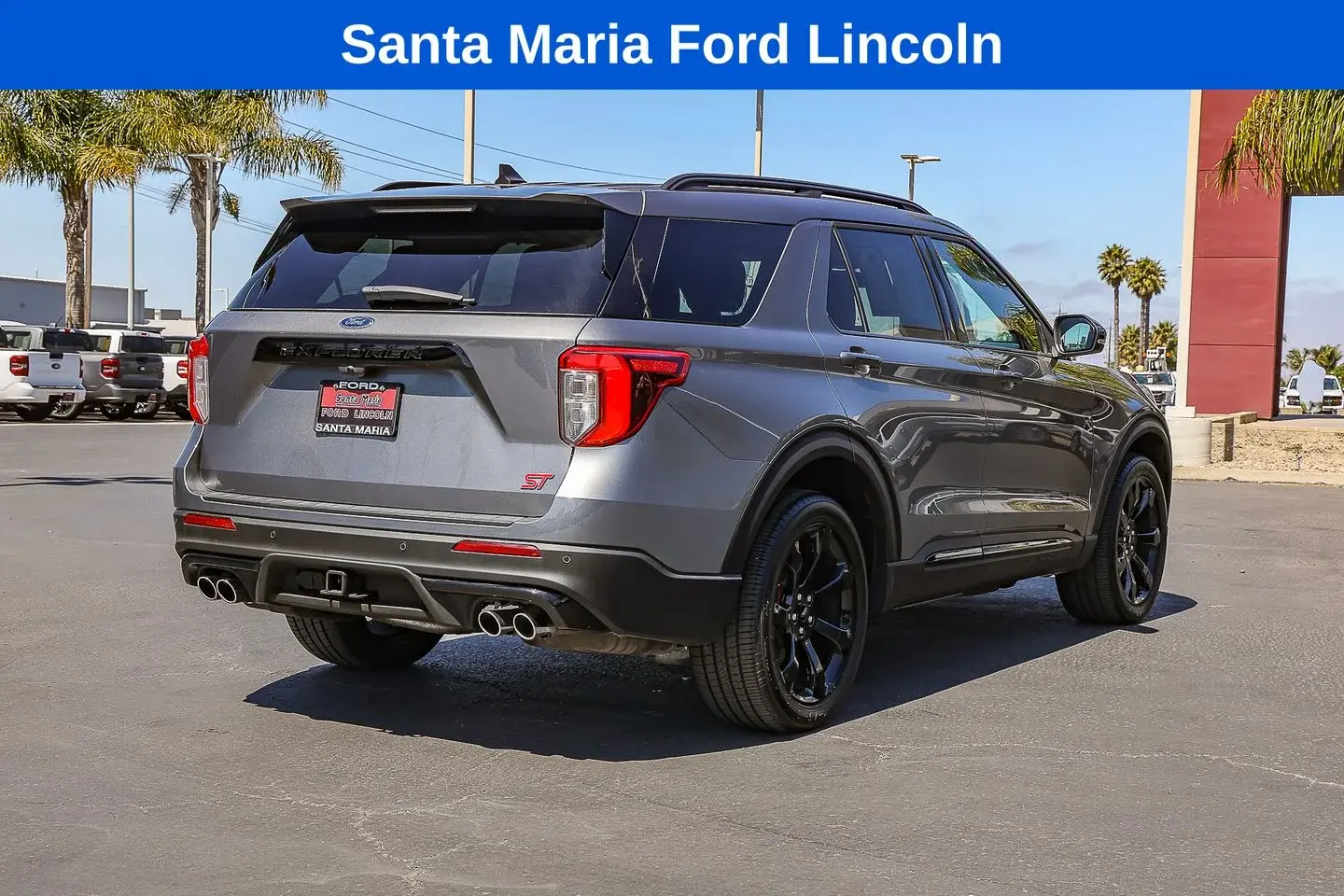 2024 Ford Explorer ST 4WD photo 4
