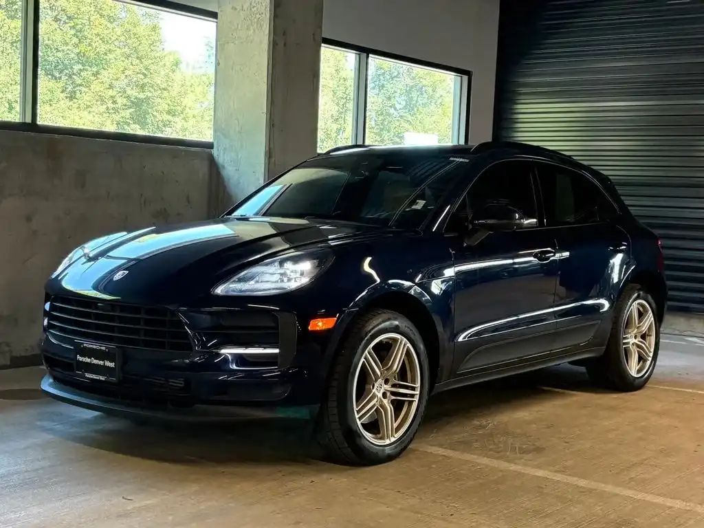 2021 Porsche Macan Base's photo