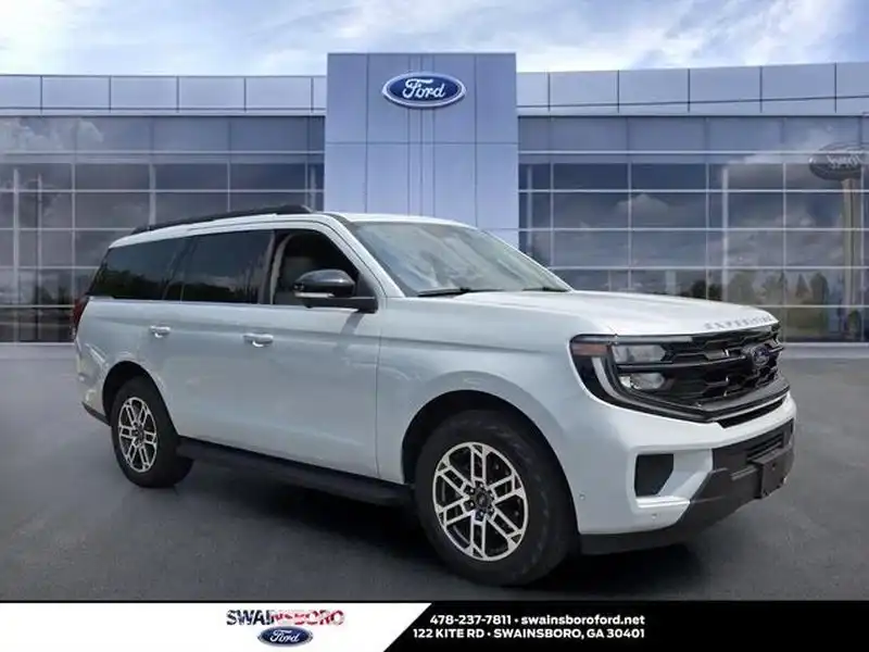 2025 Ford Expedition Active 4x4's photo