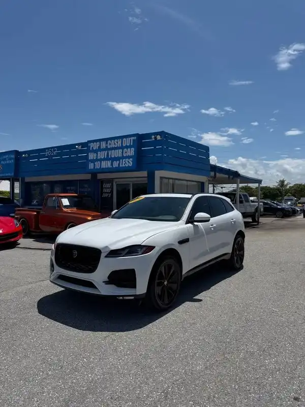 2022 Jaguar F-PACE P250 S's photo