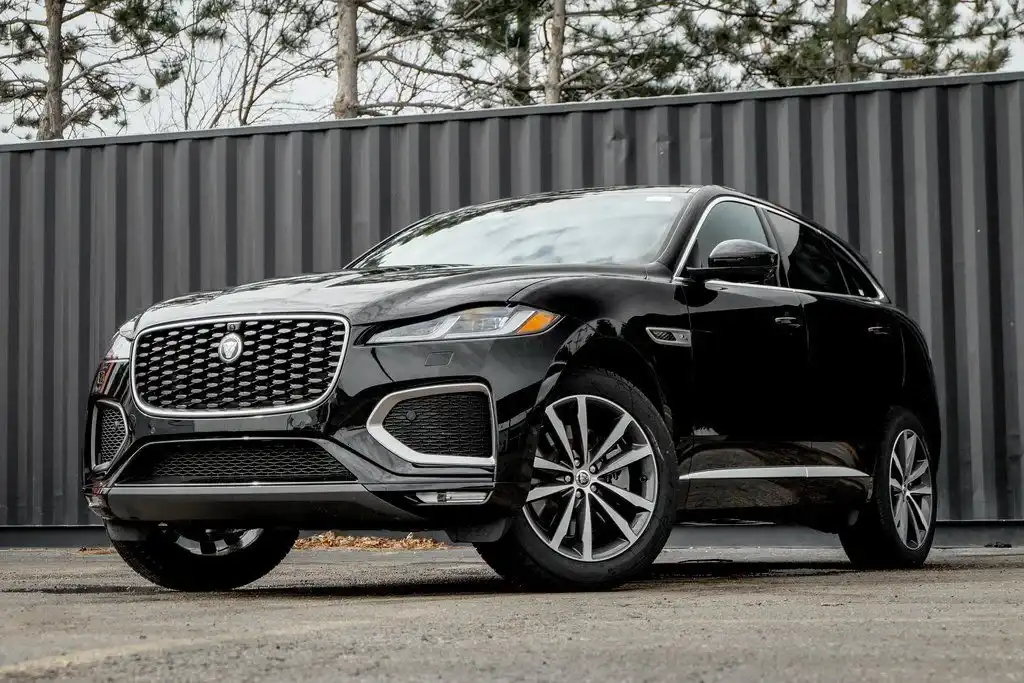 2026 Jaguar F-PACE P250 R-Dynamic S's photo