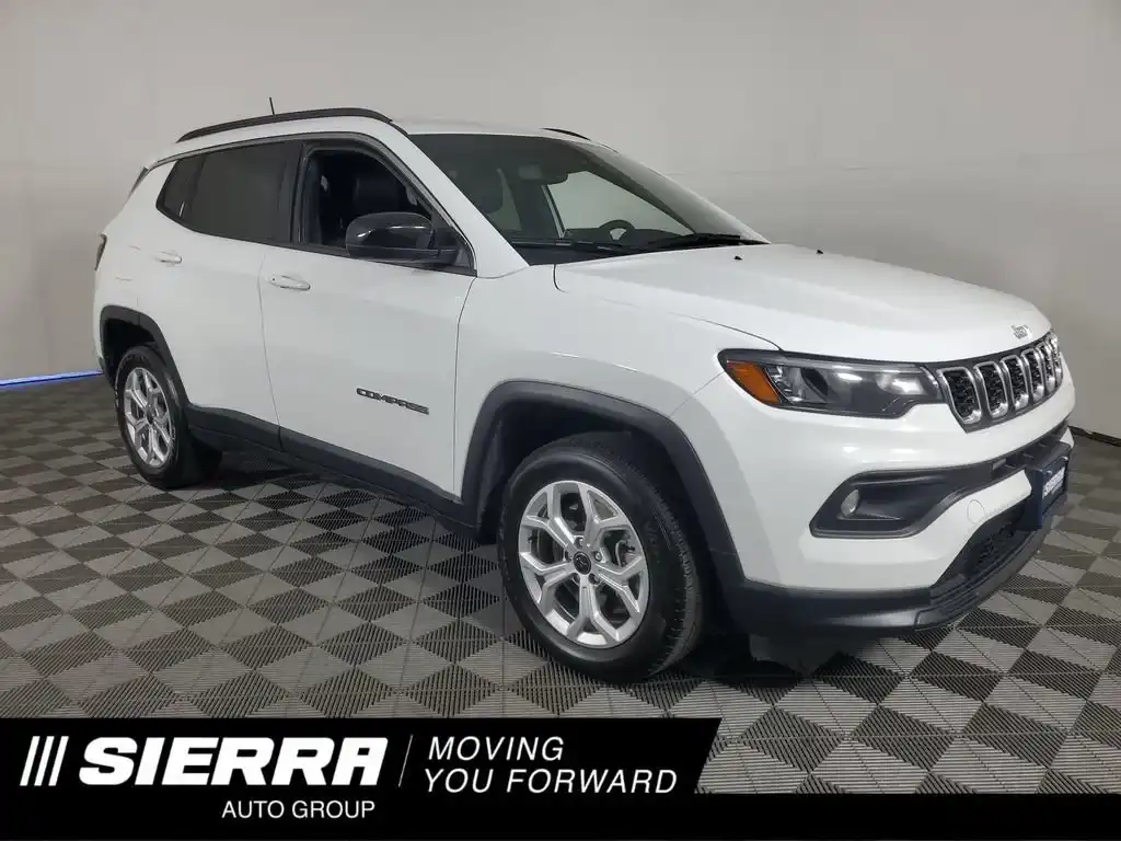2025 Jeep Compass Latitude 4X4's photo