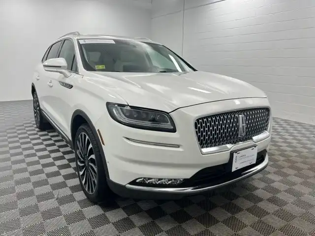 2023 Lincoln Nautilus Black Label AWD's photo