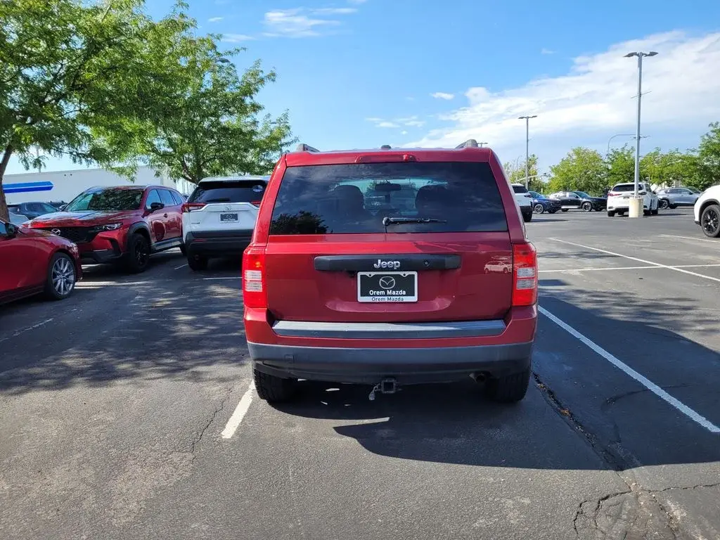 2016 Jeep Patriot Sport photo 5