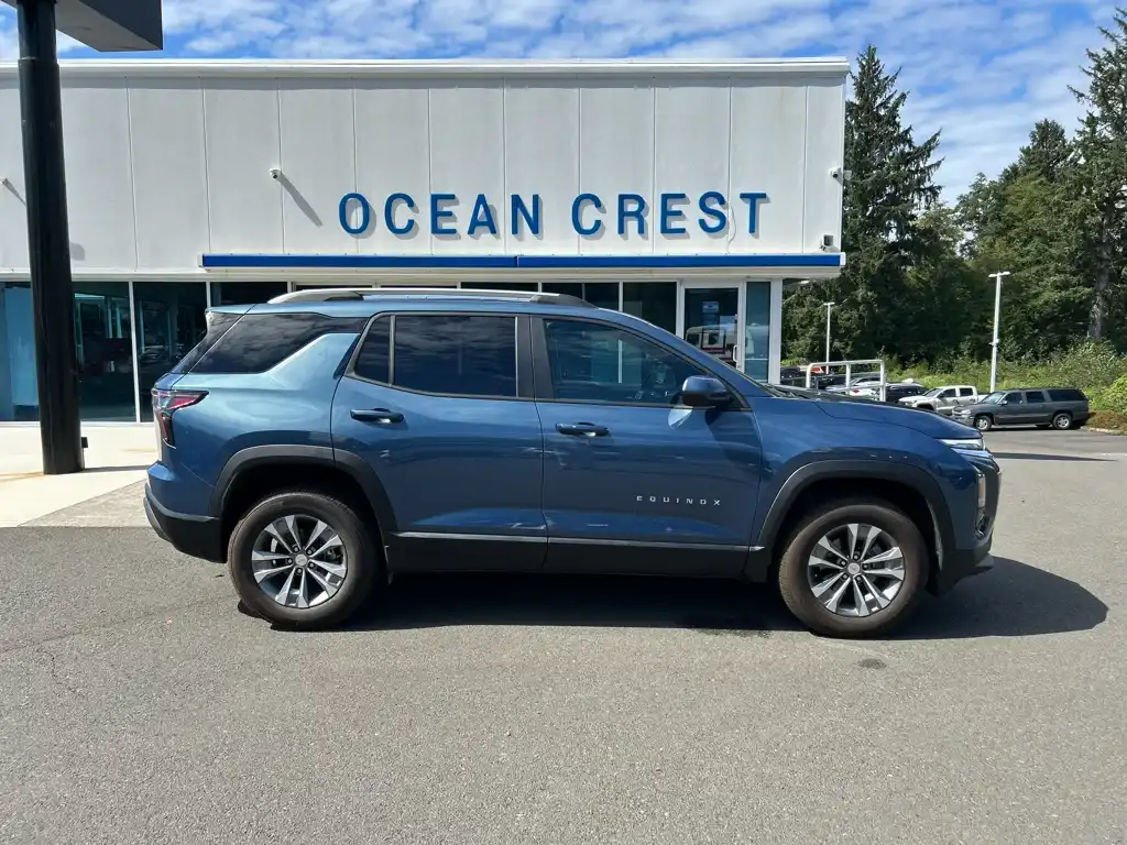 2026 Chevrolet Equinox 1.5T LT AWD's photo