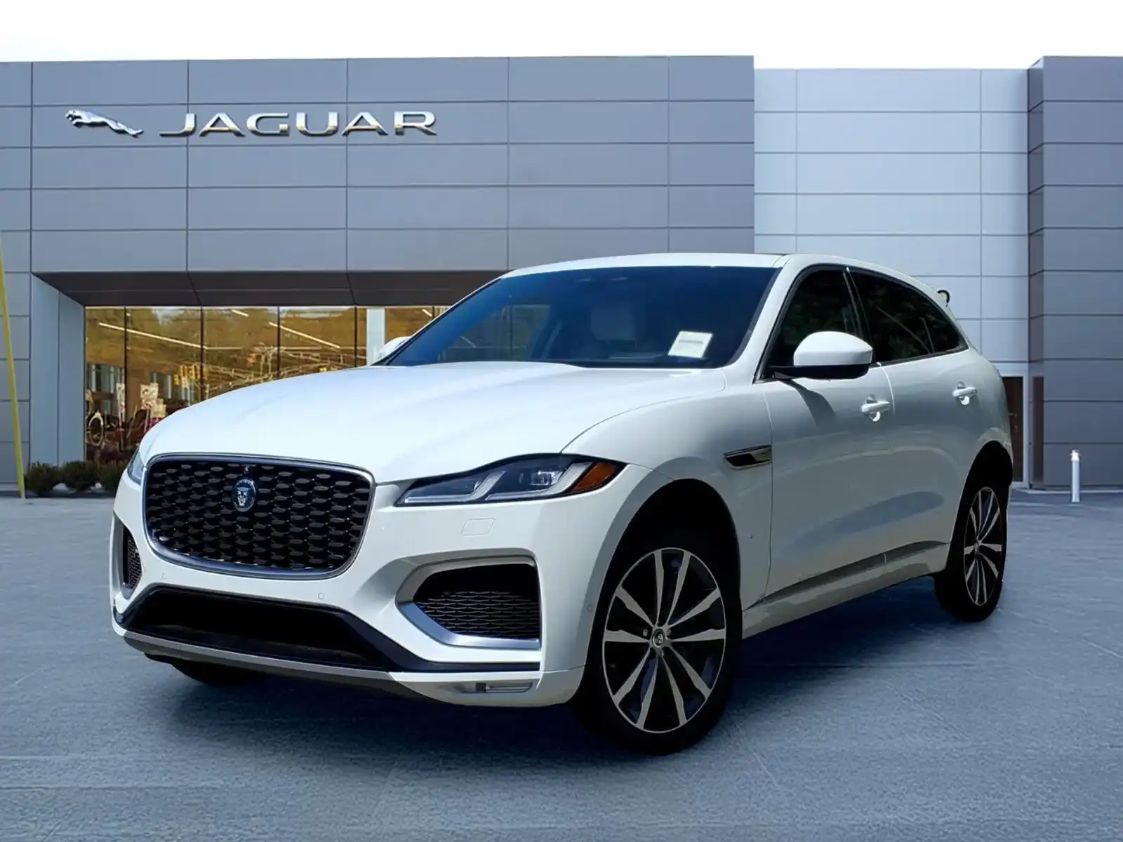 2026 Jaguar F-PACE P250 R-Dynamic S's photo