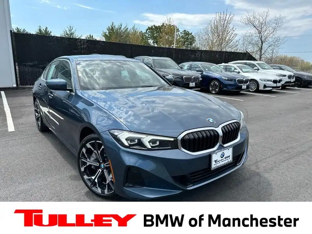 2026 BMW 3 Series 330i xDrive Sedan's photo