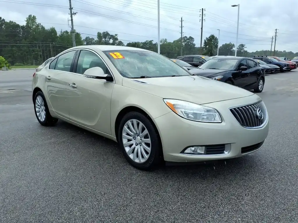 2013 Buick Regal Premium 1 Turbo's photo