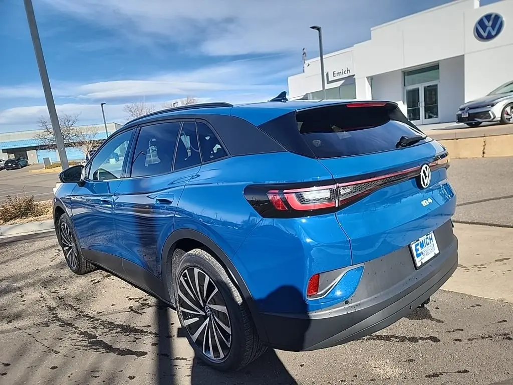 2026 Volkswagen ID.4 Pro 4Motion photo 3