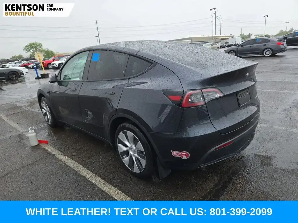 2024 Tesla Model Y Long Range Dual Motor All-Wheel Drive's photo