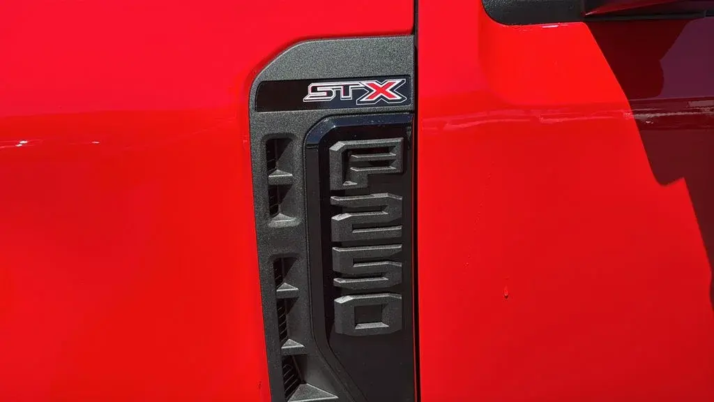 2026 Ford F-250 XL 4WD Crew Cab 6-3/4' Box photo 5