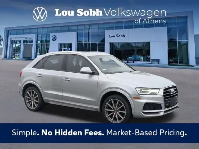 2018 Audi Q3 2.0T Premium Sport's photo