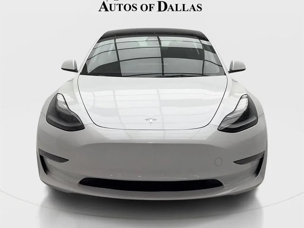 2023 Tesla Model 3 Performance photo 3
