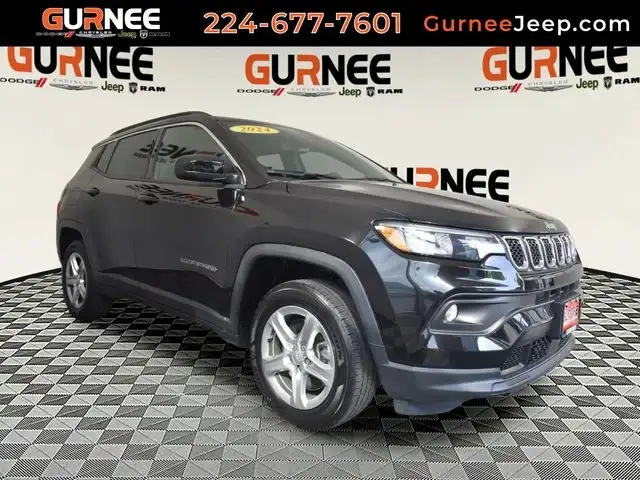 2024 Jeep Compass Latitude 4X4 photo 1