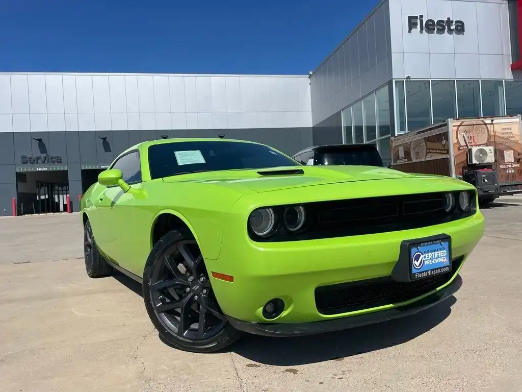 2023 Dodge Challenger SXT Auto's photo