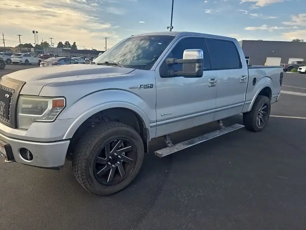 2013 Ford F-150 Platinum 4x4 SuperCrew 157-in's photo