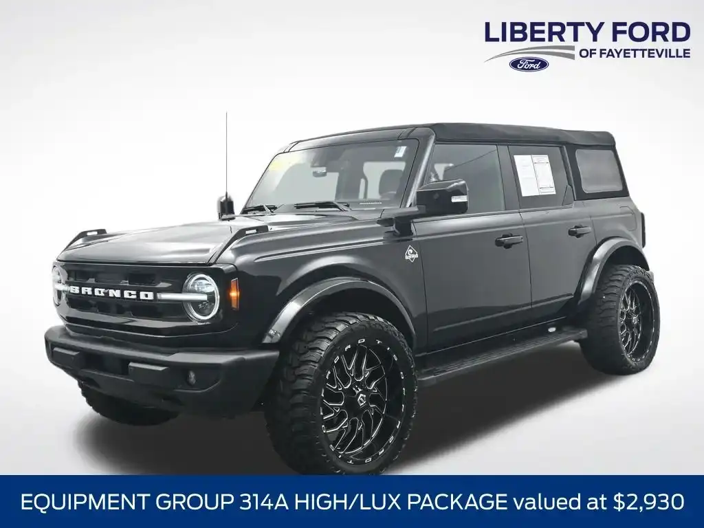 2024 Ford Bronco Outer Banks 4x4's photo