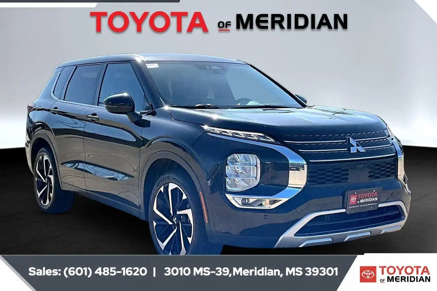 2024 Mitsubishi Outlander SE 2WD's photo