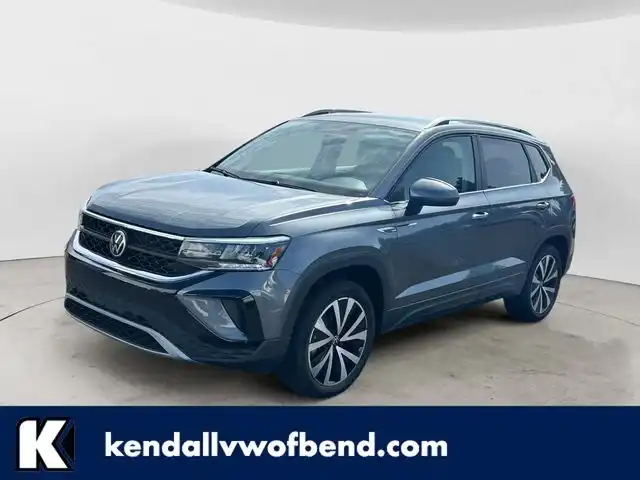 2022 Volkswagen Taos 1.5T SE 4Motion's photo